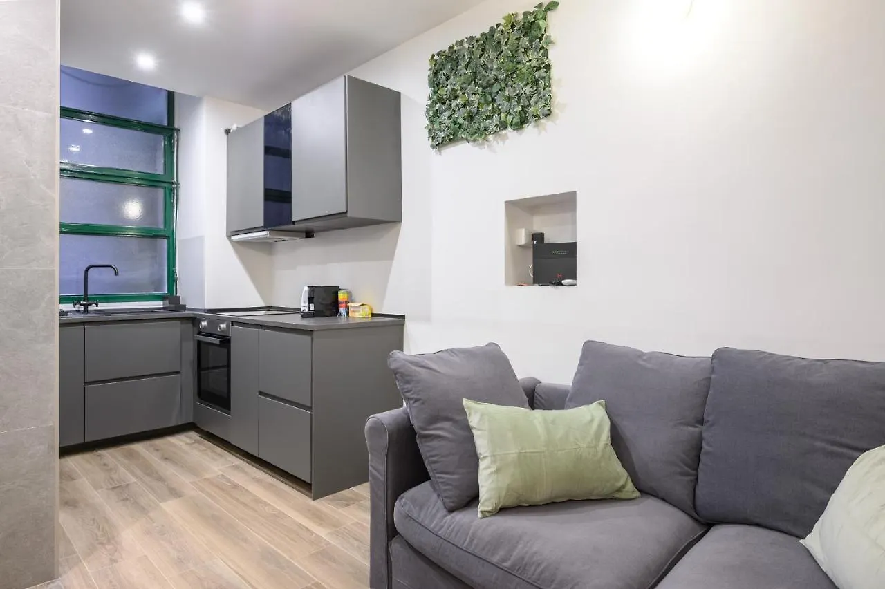 Dolcevita Home Rome 0*,